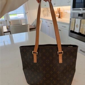BEAUTIFUL Monogram Canvas Tote Purse! 💼